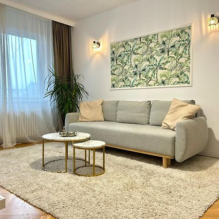 Parliament Central Apartment بوخارست المظهر الخارجي الصورة