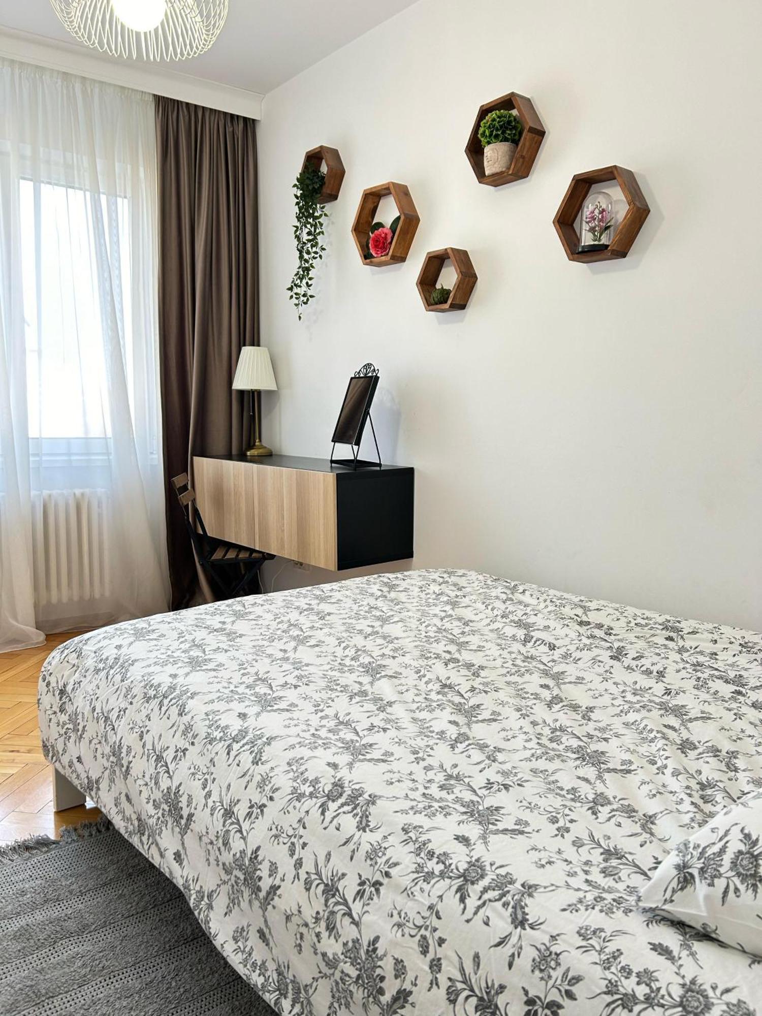 Parliament Central Apartment بوخارست المظهر الخارجي الصورة